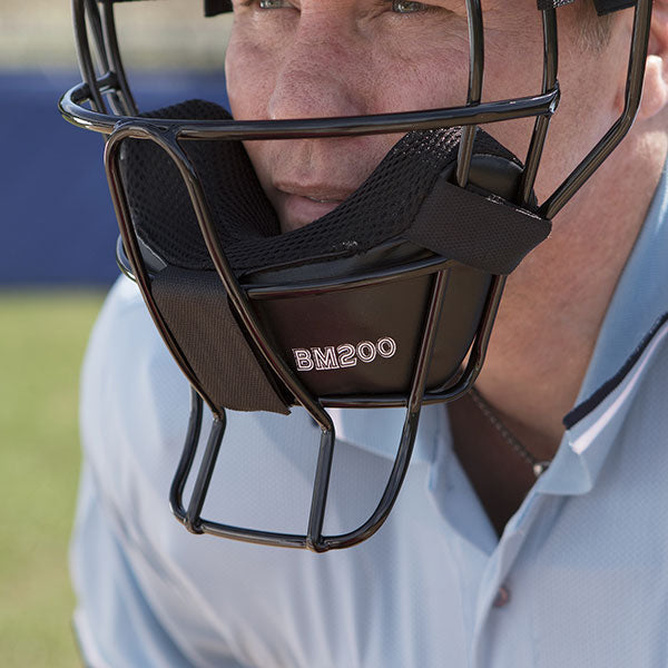 ULTRA LIGHTWEIGHT UMPIRE FACE MASK - CHAMPION SPORTS