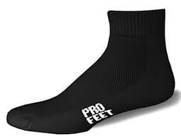 Pro Feet Quarter Sock Black or White